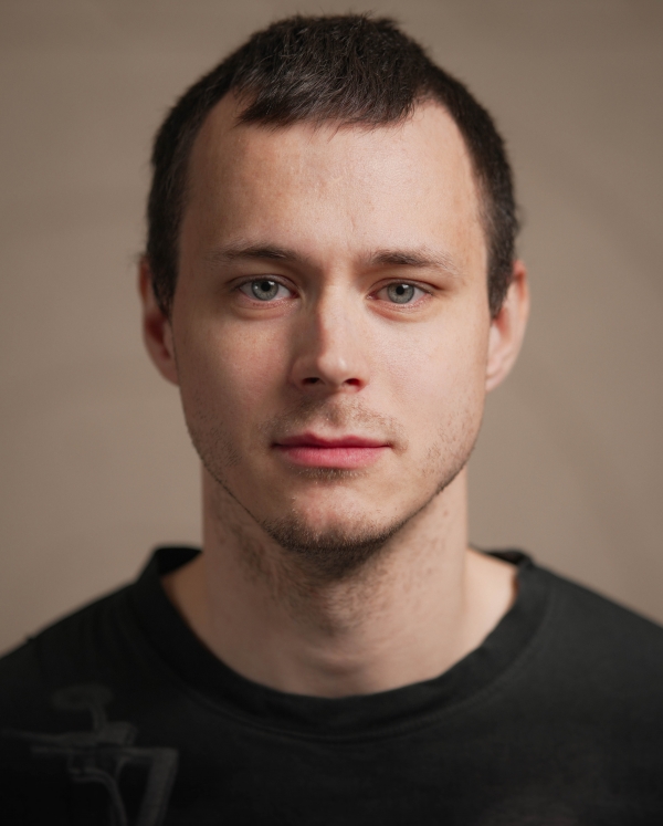 РОМАН АХМЕТЗЯНОВ